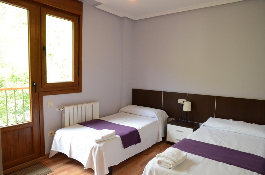 Apartamentos El Rincon De Limes Cangas De Narcea Exterior foto